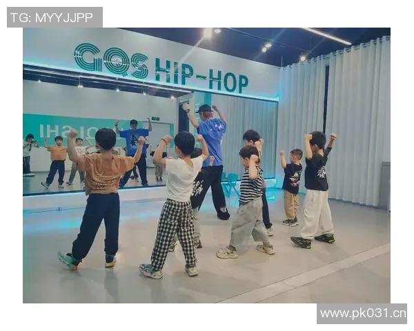 科学街舞训练法揭秘：提升舞技与身体素质的有效策略与方法